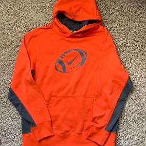 Boys Nike hooded sweatshirt.